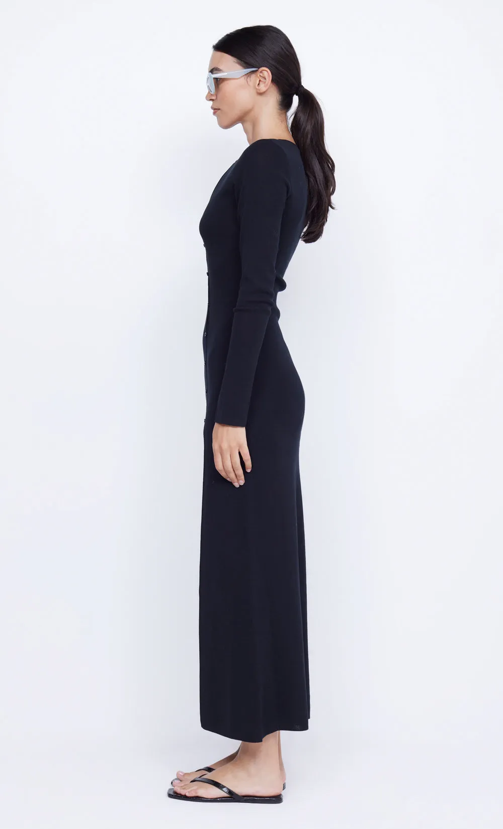 Bec   Bridge - AiIenor Key Hole Knit Dress in Black