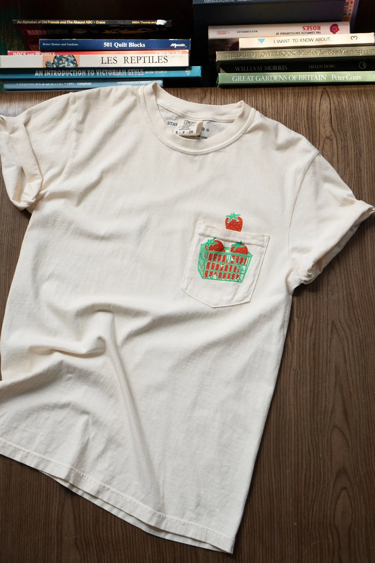 Berry Basket (White / Cream) Pocket Tee