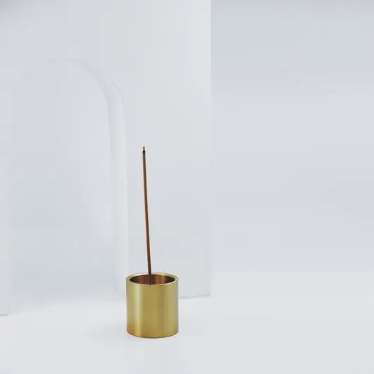 BLACK BLAZE - COLUMN BRASS CANDLE HOLDER