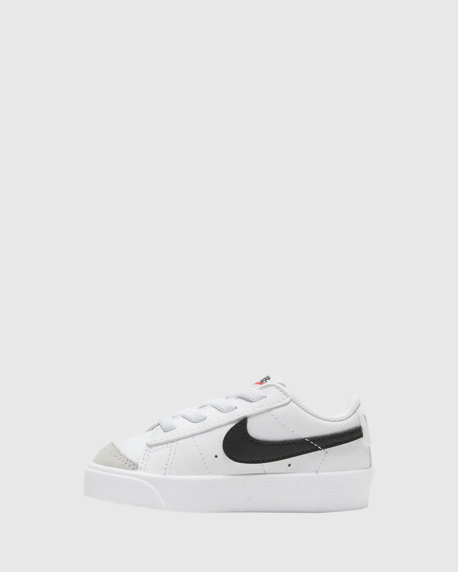 Blazer Low 77 Infant White/Black