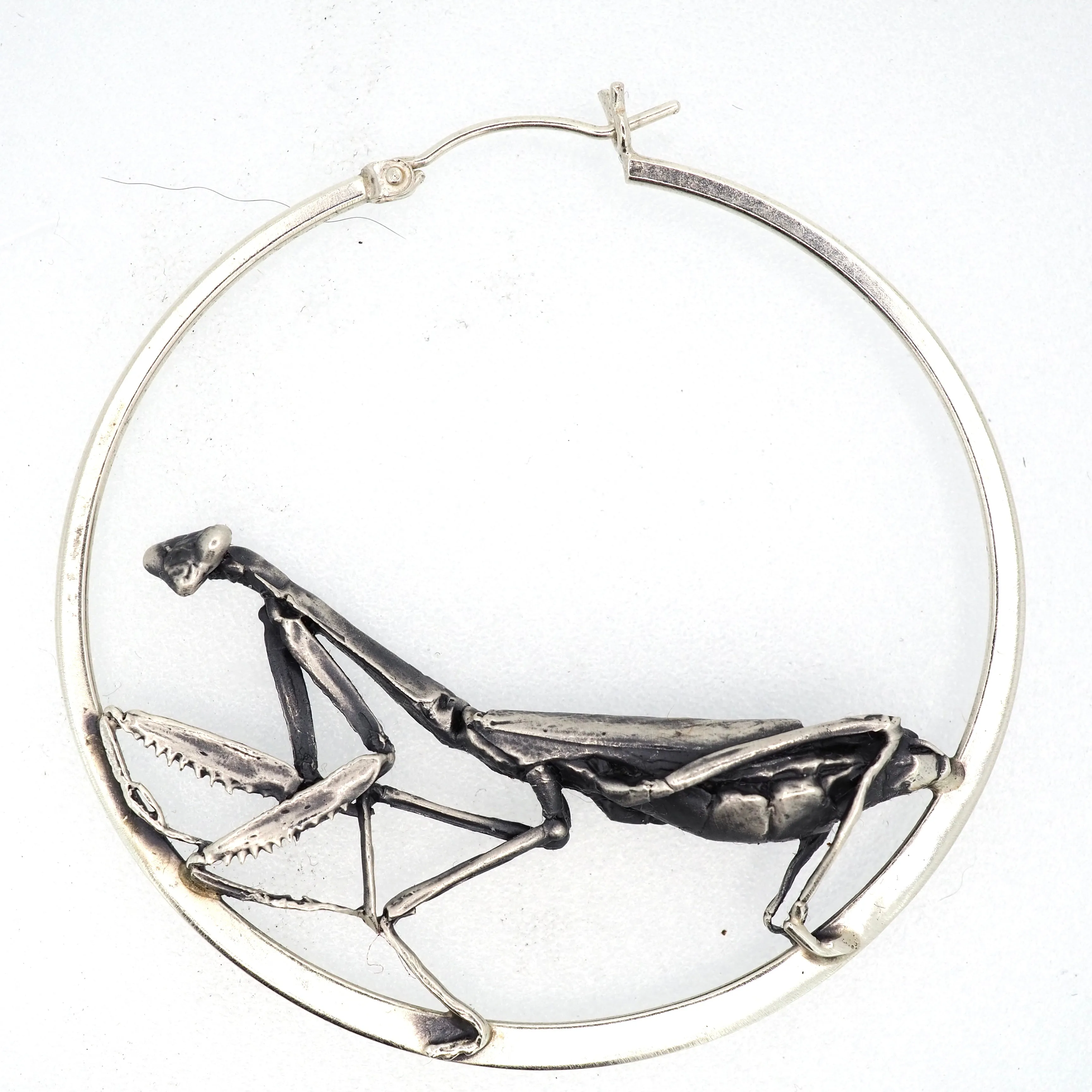 Mantis hoop earrings