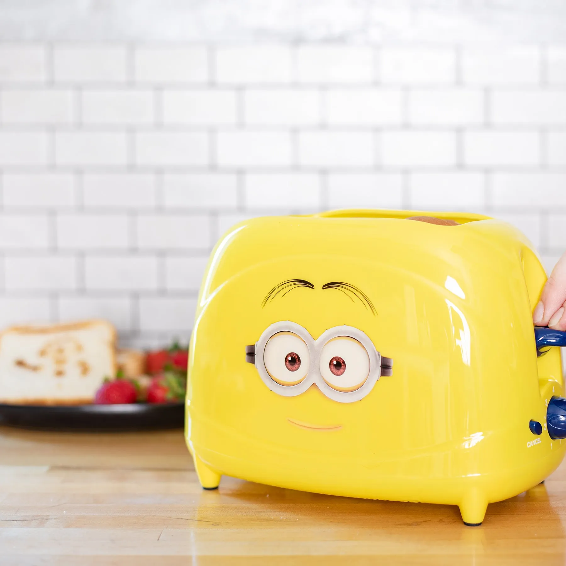 Minions Dave 2-Slice Toaster