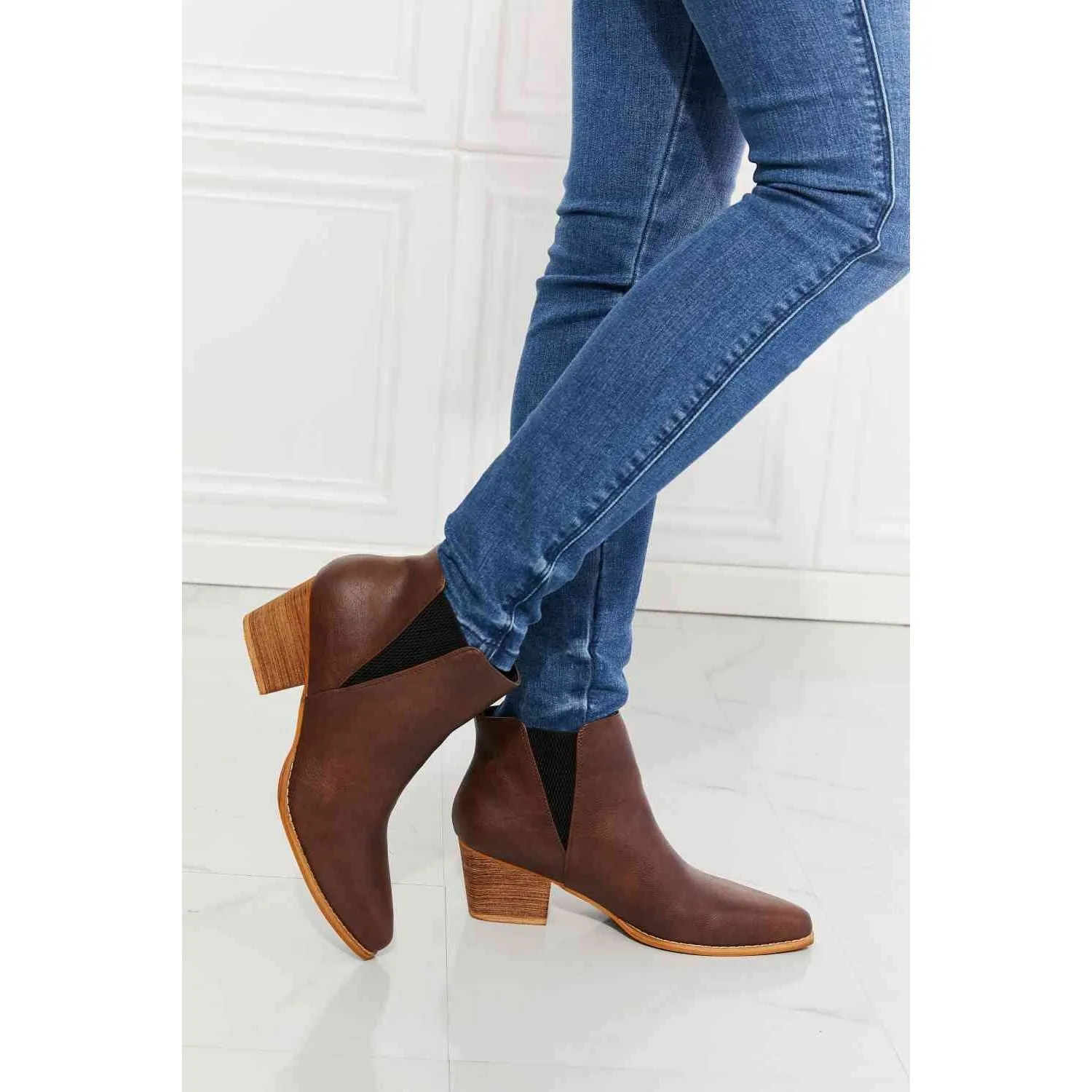 MMShoes Back At It Point Toe Bootie in Chocolate