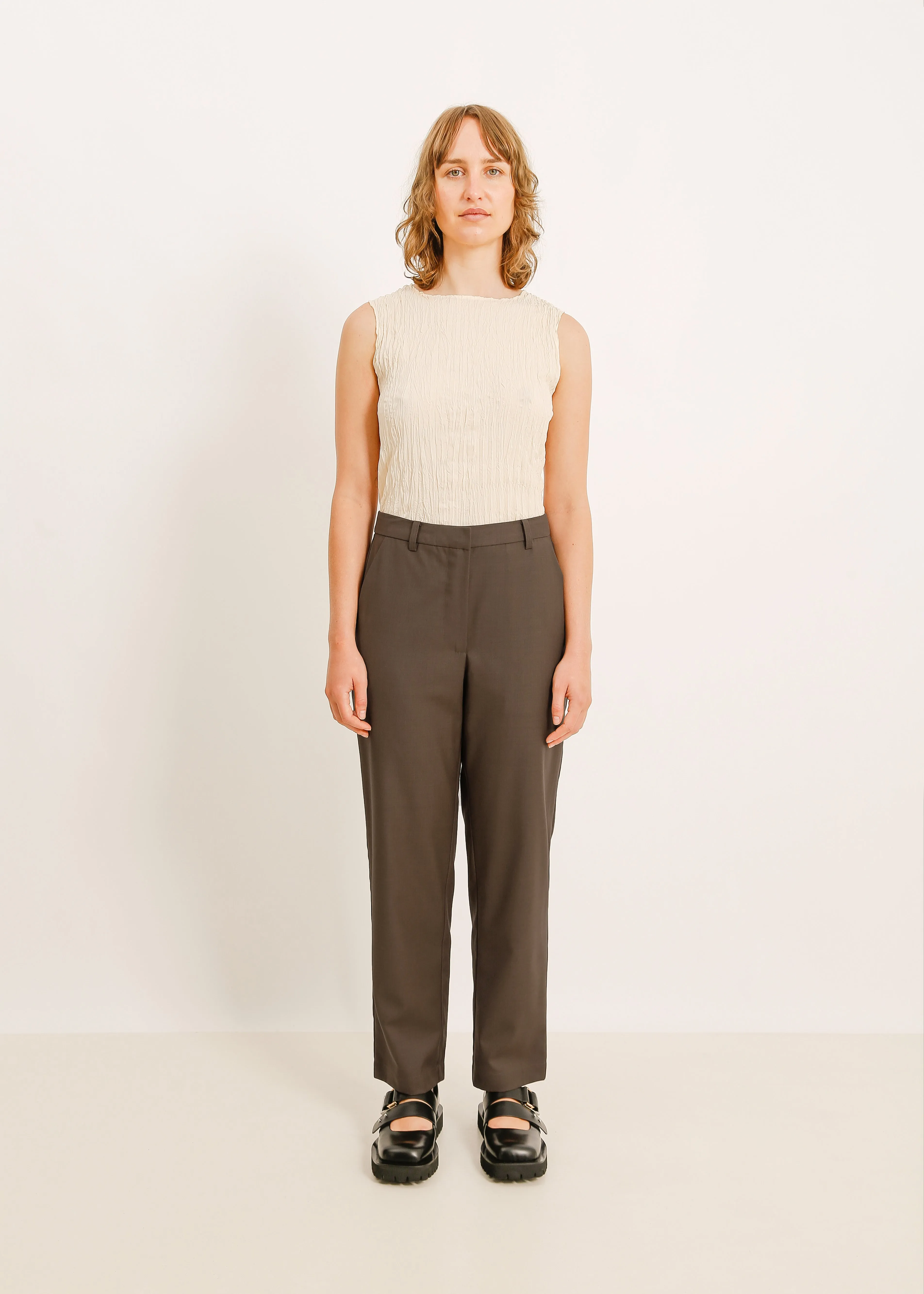 W24 | CALEB PANT / MOCHA