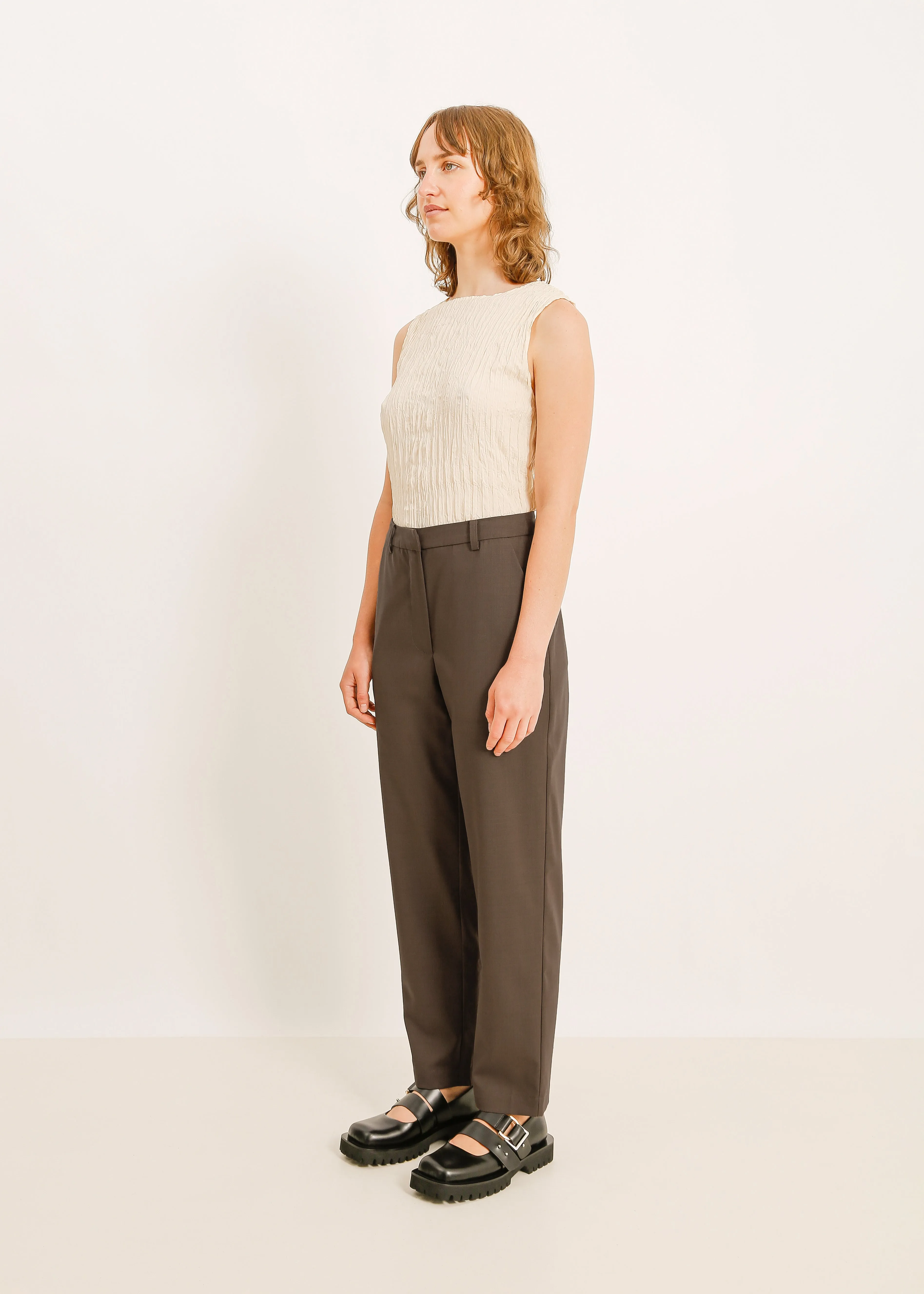 W24 | CALEB PANT / MOCHA