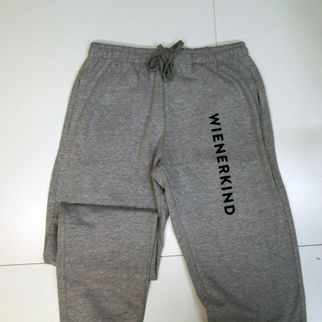 WIENERKIND is All Gender Jogginghose // Relaxed Fit // 3 Farben // unisex