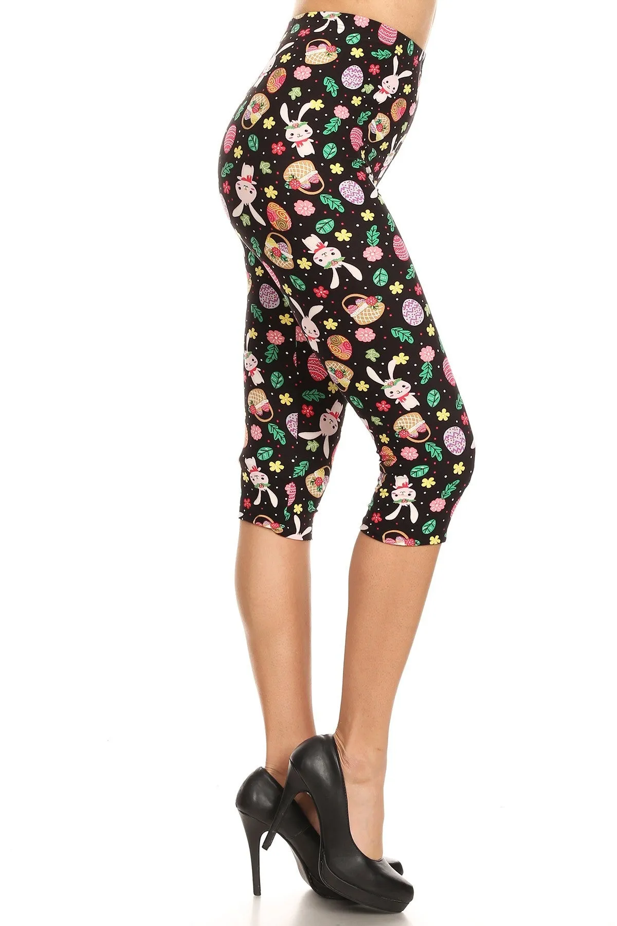 Women's Plus Cute Bunny & Easter Egg Printed Cropped Capri Leggings