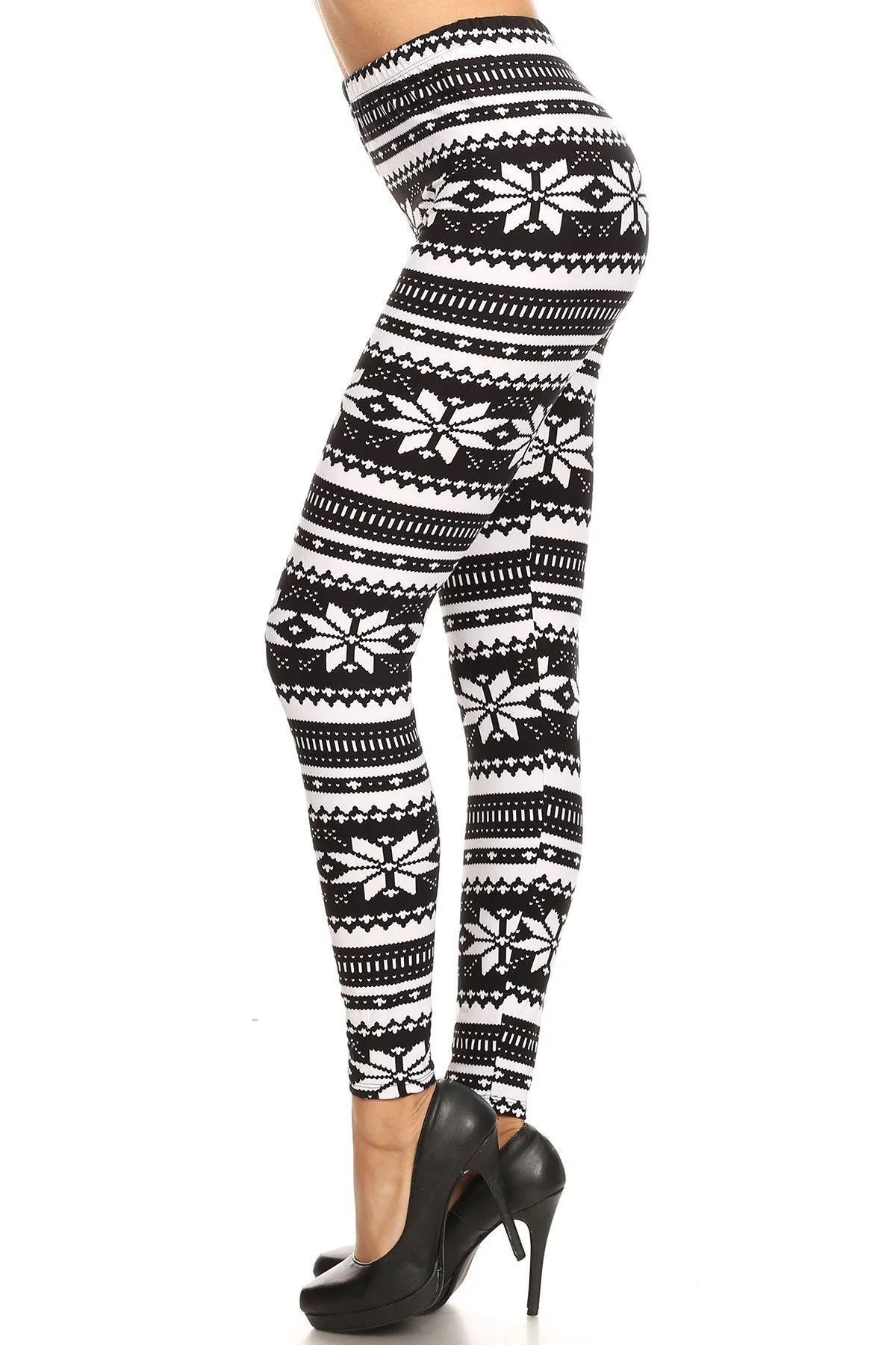 Women's Regular B&W Big Petal Fair Isle Pattern Printed Leggings