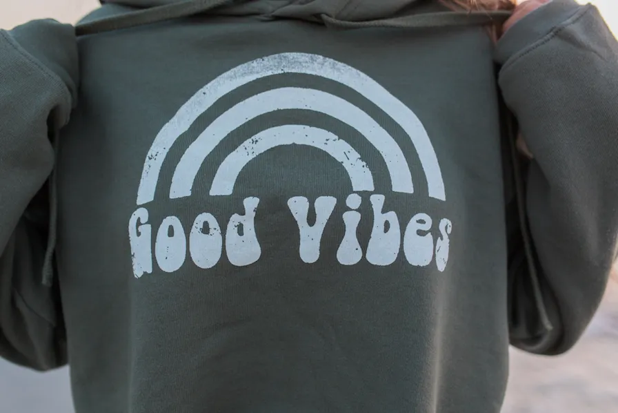 WS - Good Vibes Cropped Hoodie